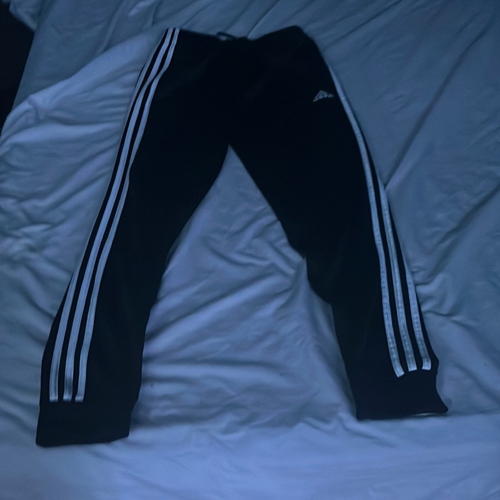 Adidas black sweatpants 14/16 large